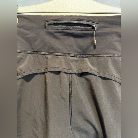 425- Lululemon run times shorts (brief liner) - Picture 7 of 8